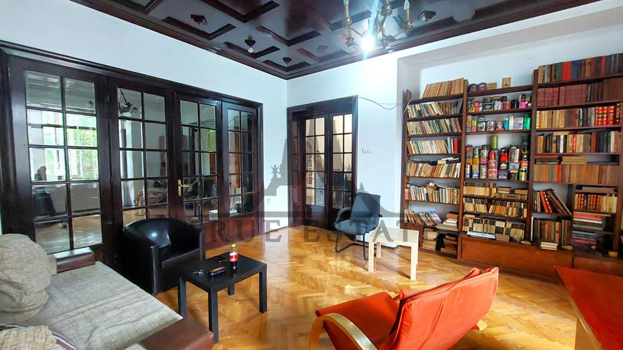 Apartament cu 3 camere în vila superba, ideal pentru birou, zona Foisorul de Foc