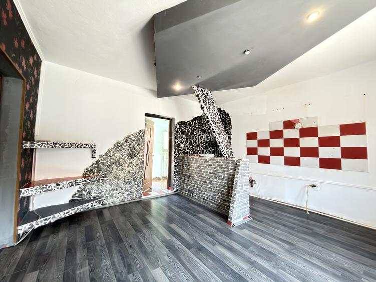 Casa cu 3 apartamente, 116 mp utili, 479 mp teren - Ghiroda noua - 2