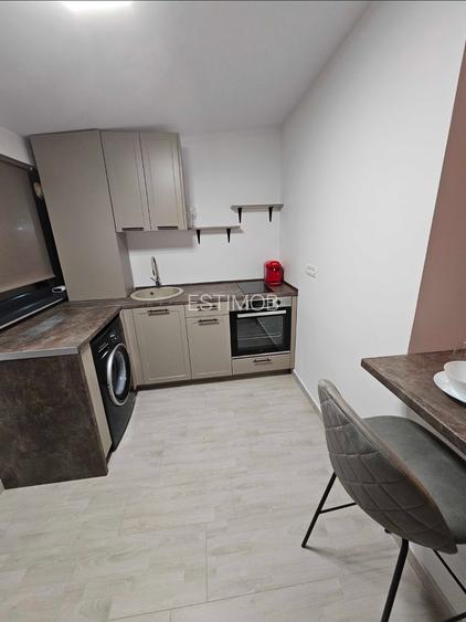 Vand apartament 2 camere renovat la 5 minute de Centrul Istoric - 8