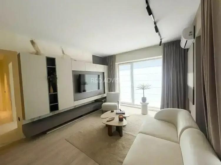 3 Camere decom. izolat fonic | Terasa 37MP | COMPLET MOBILAT SI UTILAT