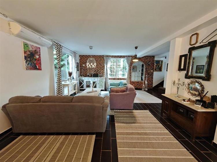Inchiriem Casa Individuala, 4 Camere, Mobilata, Bartolomeu
