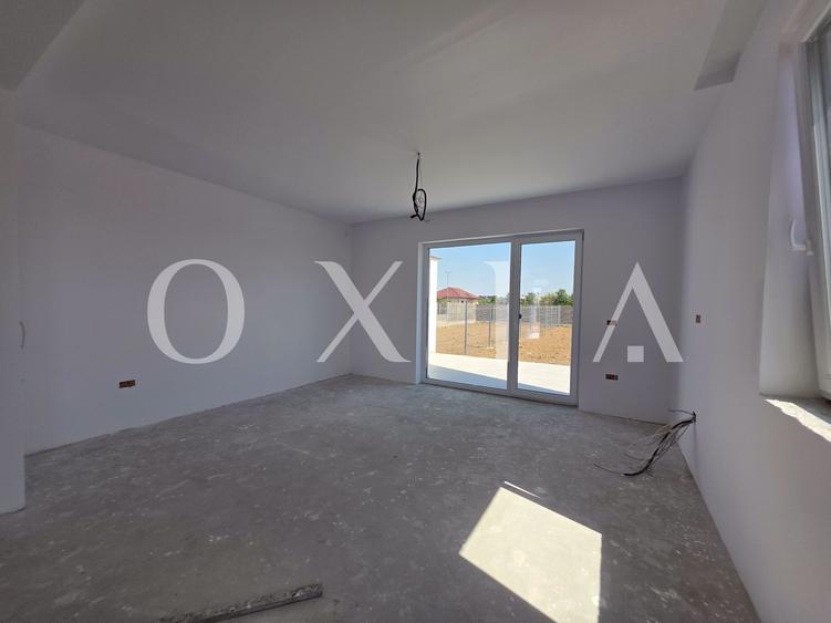 AX1050 1/2 Duplex, Mosnita Noua, Cartier Serena