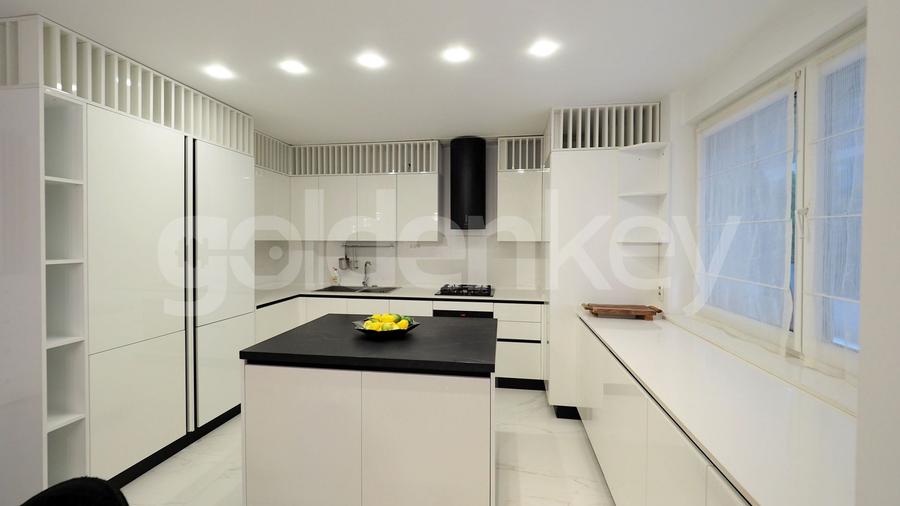 Apartament cu 5 camere in fata Parcului Herastrau | 210mp terasa si garaj
