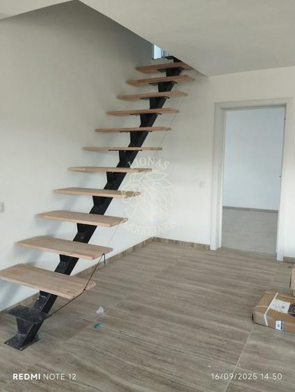 Casa Noua 4 camere 160 mp-teren 400 mp-Zona Str. Ghinzii