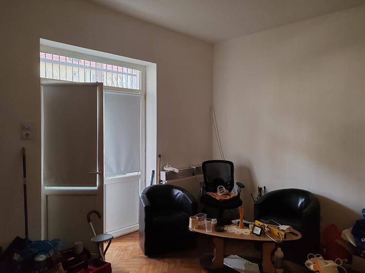 Apartament  2 camere in bloc vila, liber la vanzare zona Piata Astra