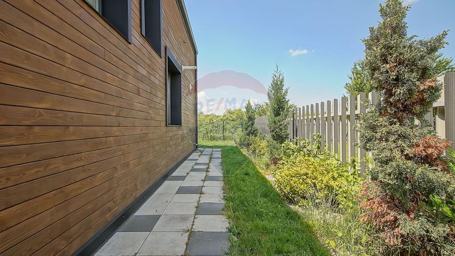 Casă modernă premium de închiriat,4 camere,Curte generoasă,Stupini