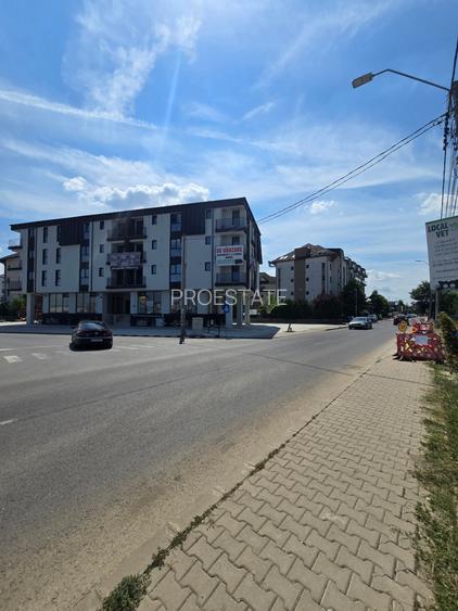 Spatiu comerical stradal 23 August magazin LIDL | Suprafata vitrata generoasa | - 9