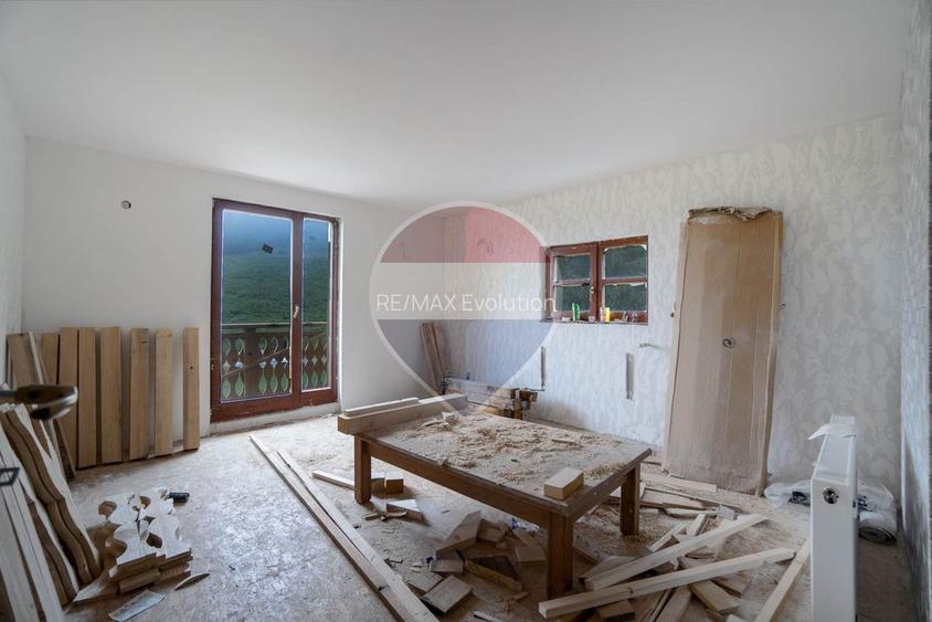 CABANĂ MONTANĂ | RÂȘNOV | 710 MP UTILI | TEREN 4.300 MP | - 27