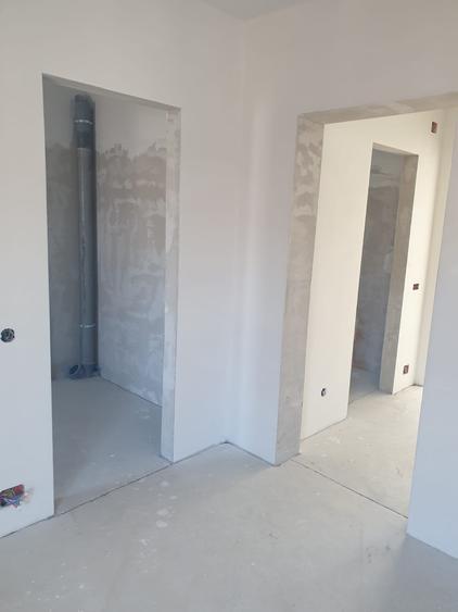 Duplex de vanzare de 130mp teren 216mp zona Floresti Crisan