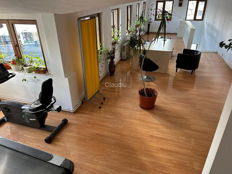 2 spații/apartamente – etaje integrale,în insulă/intersecție,la  Smith           - 10