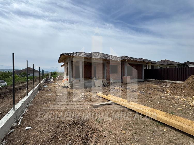 Casa individuala | 150 mp | 509 mp teren | Toate utilitatile | Cetate