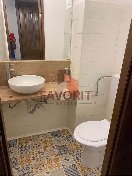 3 camere decomandate | etaj 1 | centrala proprie | 2 bai | Renovat