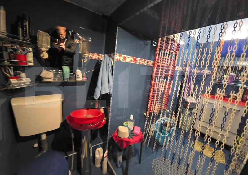 Casa, zona ultracentrala – ideala pentru locuinta sau activitate profesionala