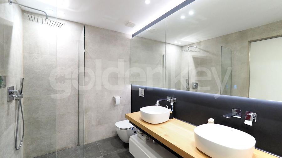 Penthouse ultra-modern | 5 camere, 3 bai | vedere panoramica | 552mp
