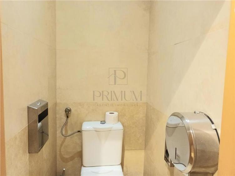Spatiu Comercial amenajat modern - Badea Cartan