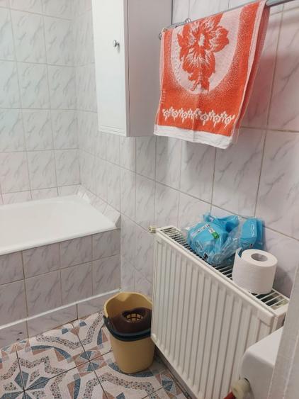 Ofer spre inchiriere ap 3 camere, vizavi de Plaza Romania, STB in fata blocului
