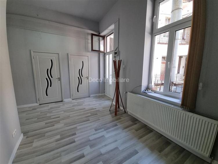 Apartament cu 2 camere, Central, Camera de Comert - 6