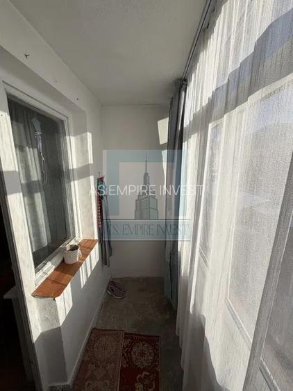 Apartament 3 camere , 60mp, Etj 2/3 - zona Râșnov/ISR - 6