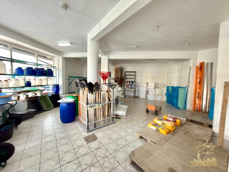 Spatiu comercial de inchiriat pe Bd. Stefan Cel Mare, Rogerius -Oradea