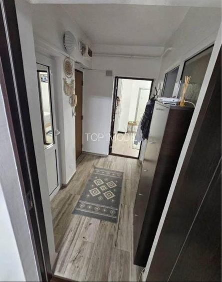 Etaj 3, apartament 3 camere Mircea cel Batran - 7