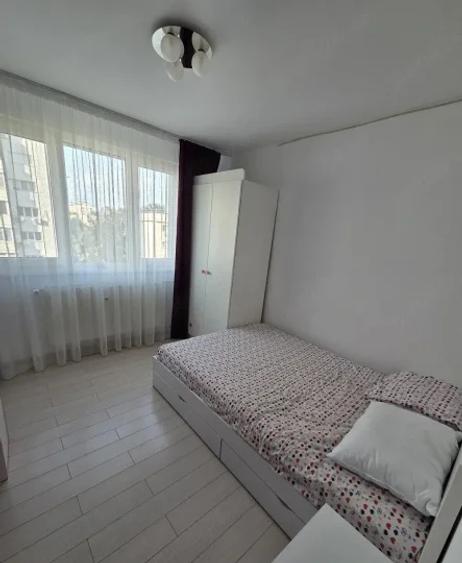 Închiriere Apartament 3 camere în Theodor Pallady, zona Trapezului, decomandat