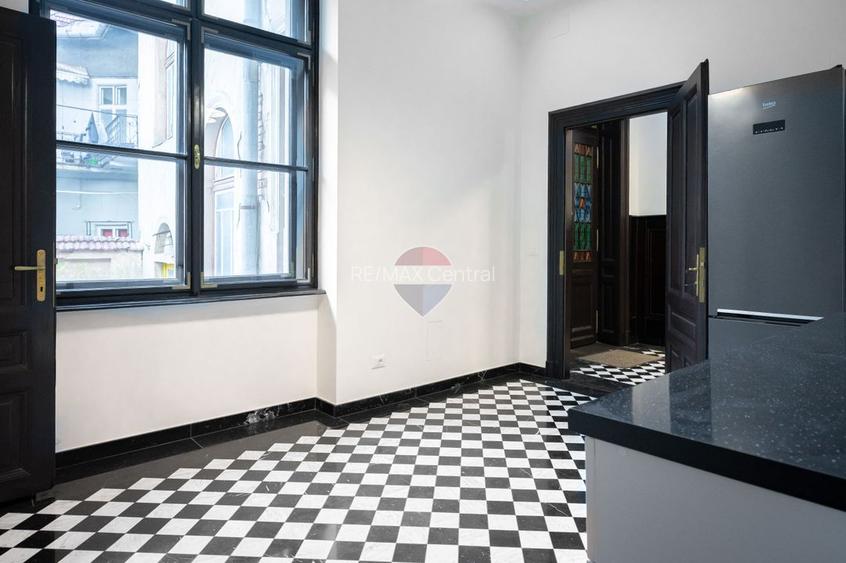 Apartament cu 3 camere de vânzare în zona Centrul Istoric - 27