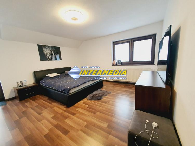 Casa Noua de vanzare D+P+E finisaje de Lux
