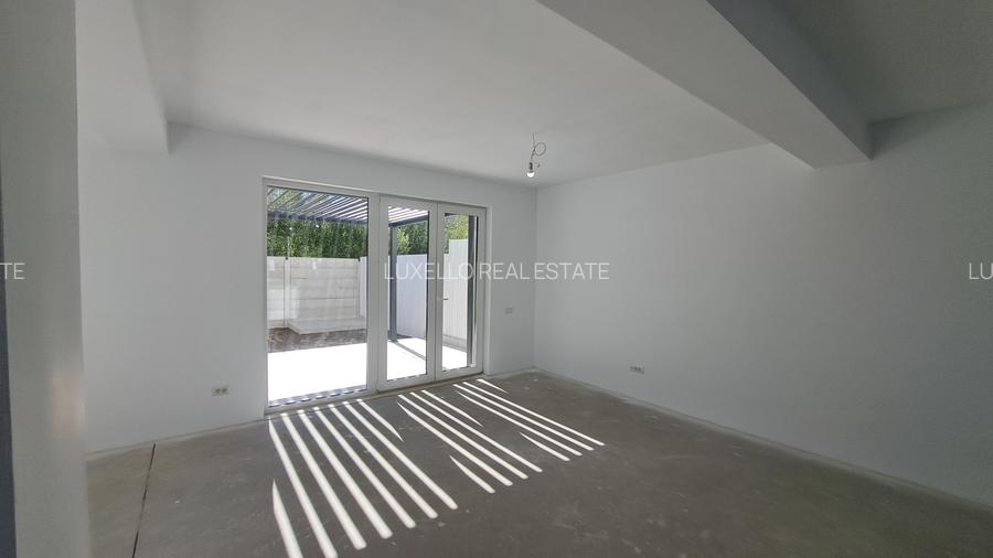 VILA LUX IN COMPLEX REZIDENTIAL - 19