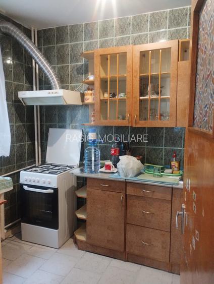 3 camere apartament Drumul Taberei Metrou - 10
