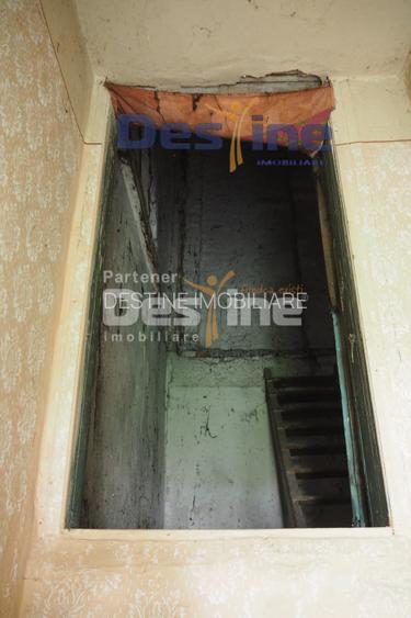 VAND CASA IN CENTRUL VECHI,DEJ,CURTE COMUNA,NECESITA RENOVARE - 7