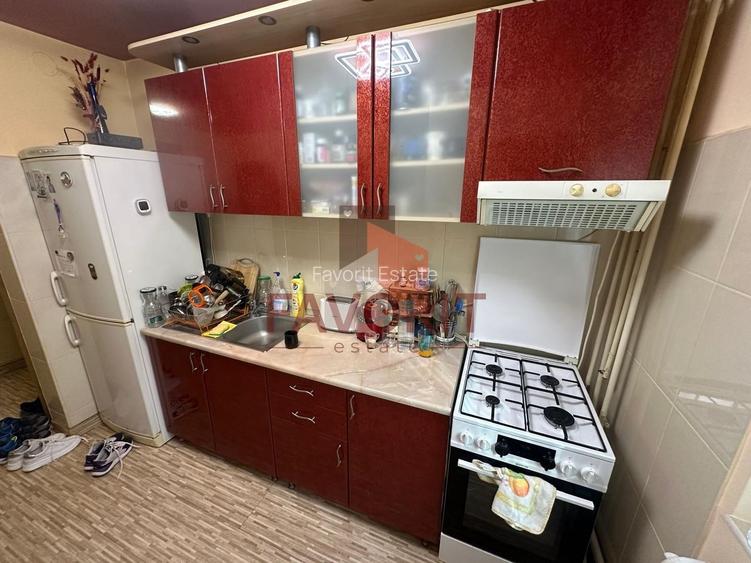 3 camere | centrala proprie | boxa | mobilat si utilat | zona excelenta | - 5