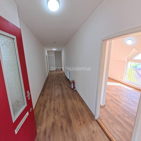 Vilă spațioasă cu 12 camere, teren generos și multiple facilități - 6