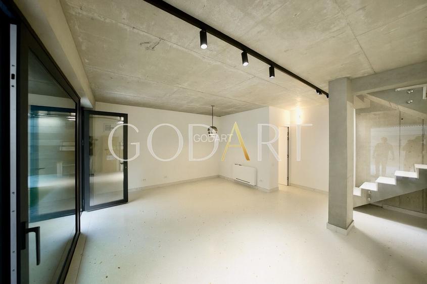 DUPLEX EXCLUSIVIST 2025 | DOROBANTI | CURTE PROPRIE| 2 PARCARI - 3