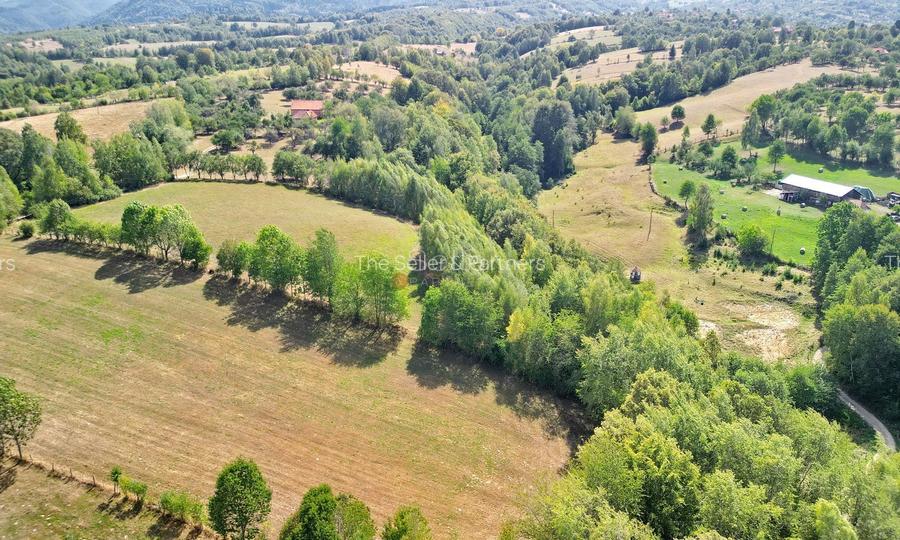 Teren intravilan, priveliste deosebita - 21