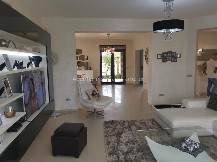 casa/vila P+1+M , STEFANESTI, teren 749 mp, finisaje superioare, mobilata - 9