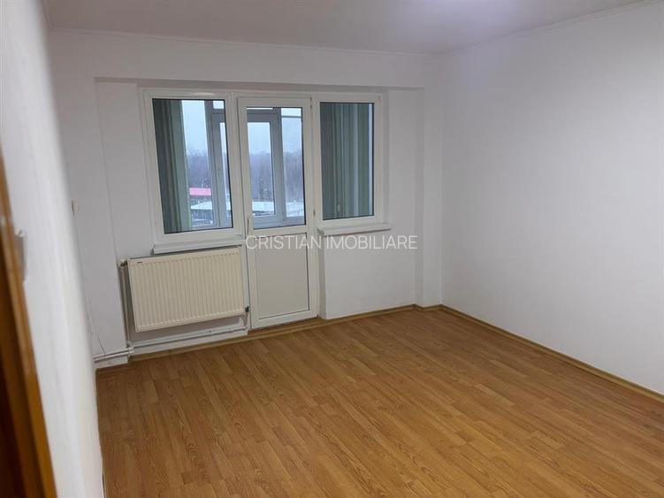 3 camere Renovat, confort 1 decomandat, etaj intermediar, Viziru 3 - 6