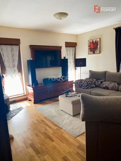 Casa individuala 5 camere si 4 locuri de parcare in Giroc   - 11