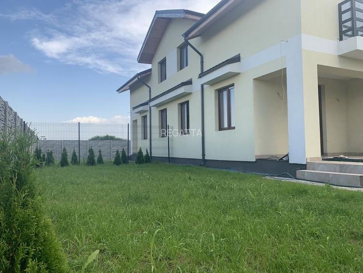 Vila cea mai ieftina tip Duplex * Vedere la Lac * Laguna Albastra * - 3