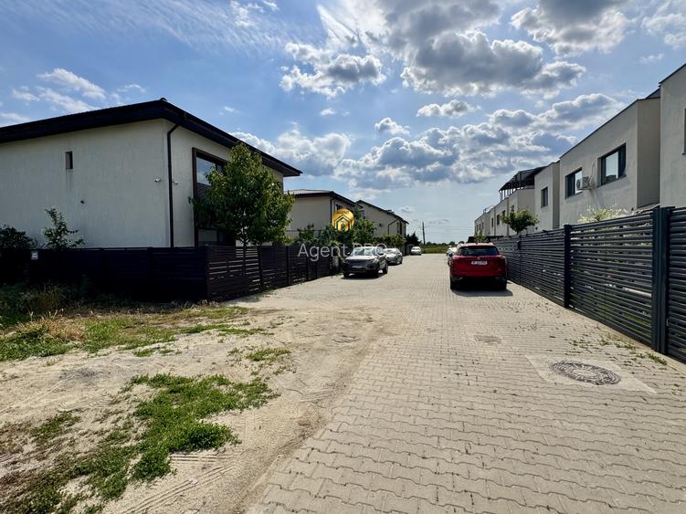 Teren 624mp + Drum - cu Autorizatie Vila cu Garaj Dublu - Otopeni Odaile - 2