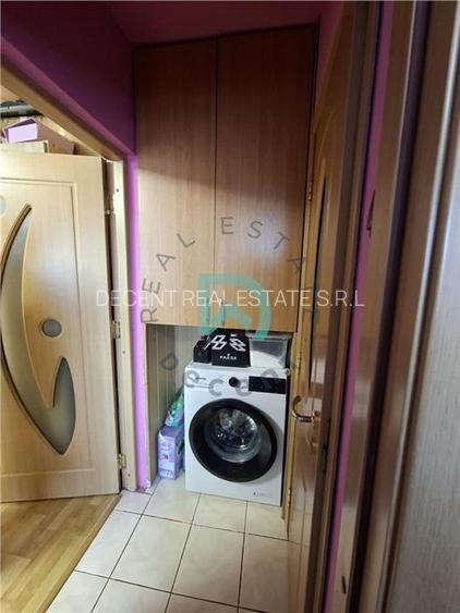 Apartament 3 camere, etaj intermediar 3, Florilor - 9