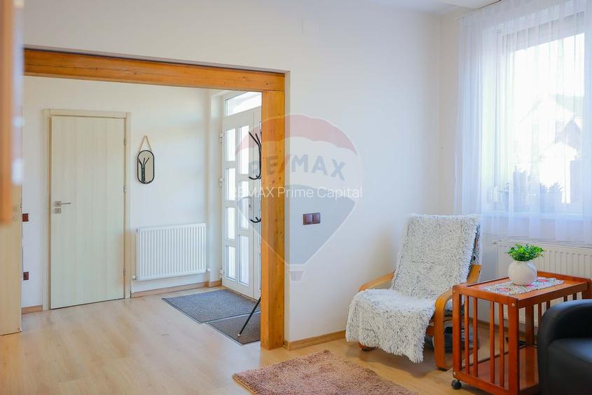 Casa cu 5 camere de vanzare in zona Episcopia Bihorului - 20