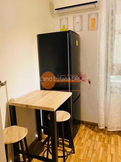 Garsoniera la 7 minute de Metrou Crangasi - 4