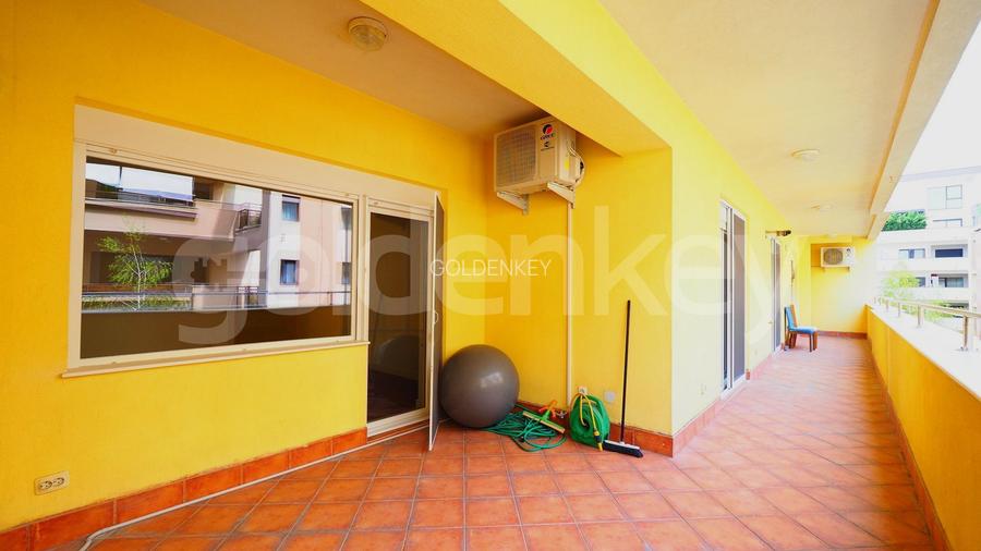 Apartament impozant cu 5 camere | insorit | 2 garaje - 21