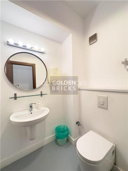 Piata Unirii | Cladire moderna | Versatila | Curte - 17