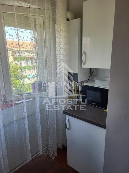 Apartament cu 2 camere, centrala proprie, zona Lipovei - 3