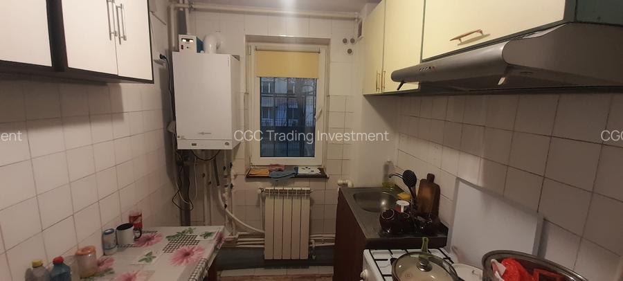 Apartament  cu 3 camere, semidecomandat,  situat la parter, în zona Tomis Nord - 4