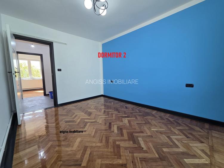 Apartament 3 camere str UNIRII - 9