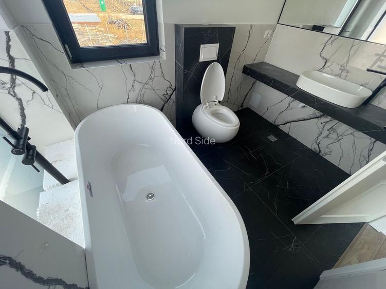 Vila de LUX Tunari Liddl curte MARE 0% Comision - 10