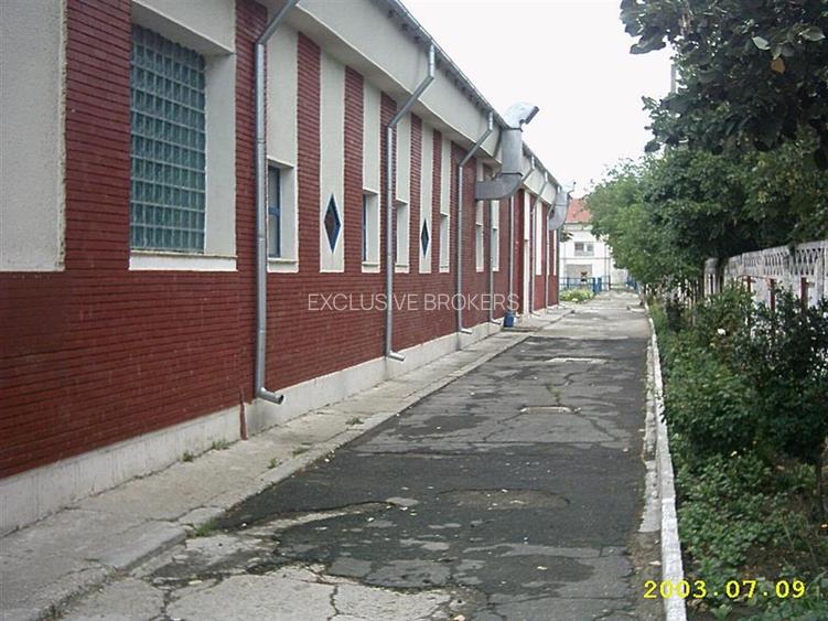 TEREN si constructii industriale-fost abator Mandresti - 12