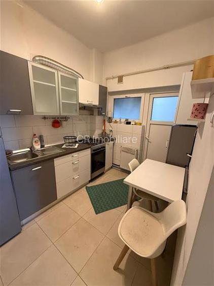 Vanzare 4 cam Piata Spaniei - 6